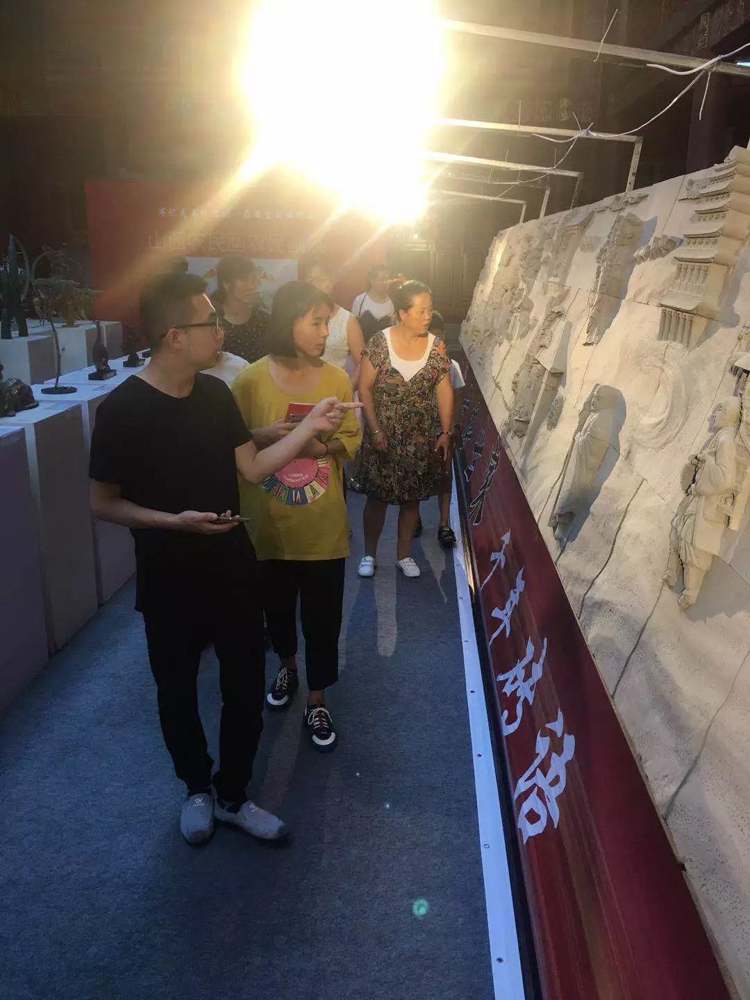 手工工艺展：传统技艺的现代化展现,提升战略规划方法_飞跃版24.48.66