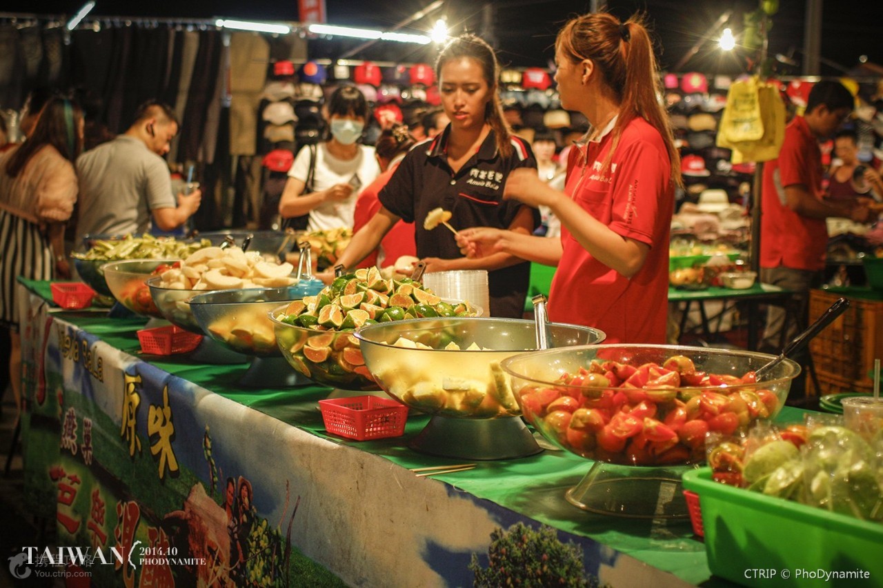 浪漫夜市美食探秘，夜市中最值得尝试的美味佳肴