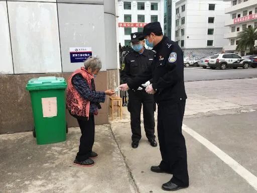 民警追踪影子之谜，寻找失踪老人的感人故事