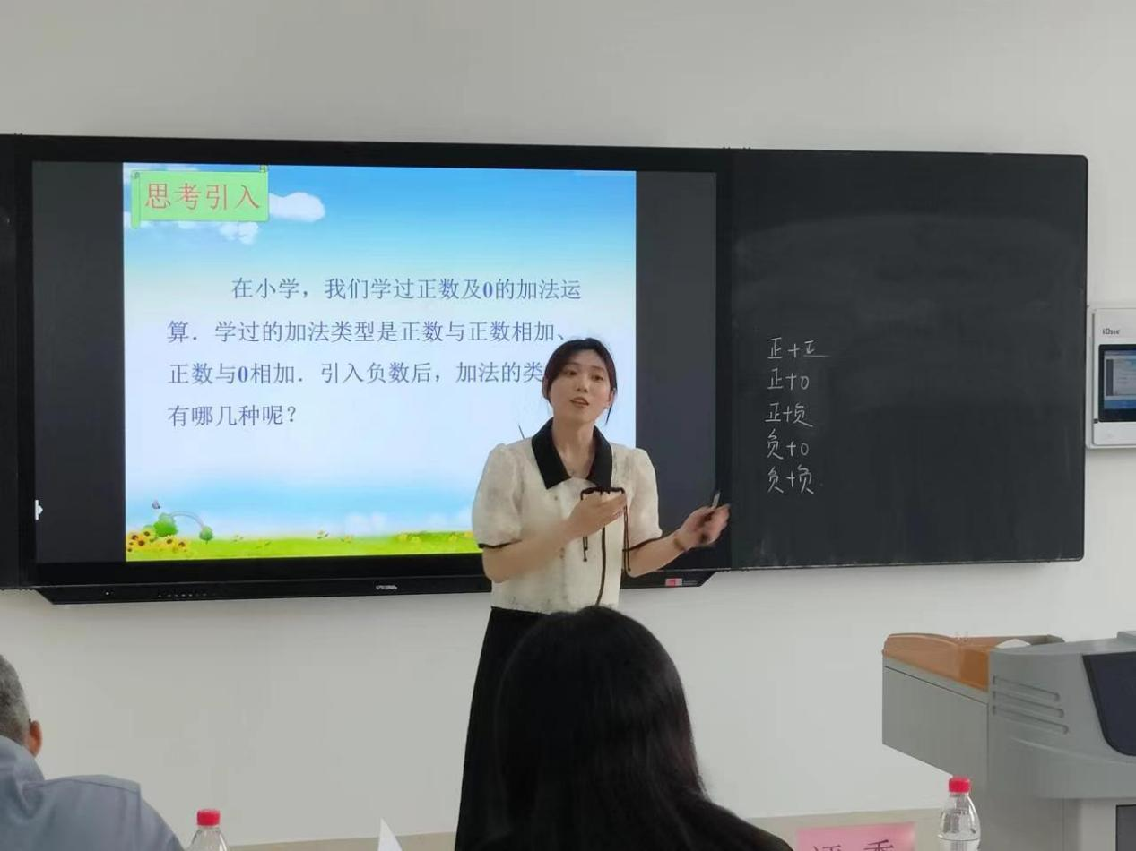 教师文化素养对学生综合能力培养的影响与重要性