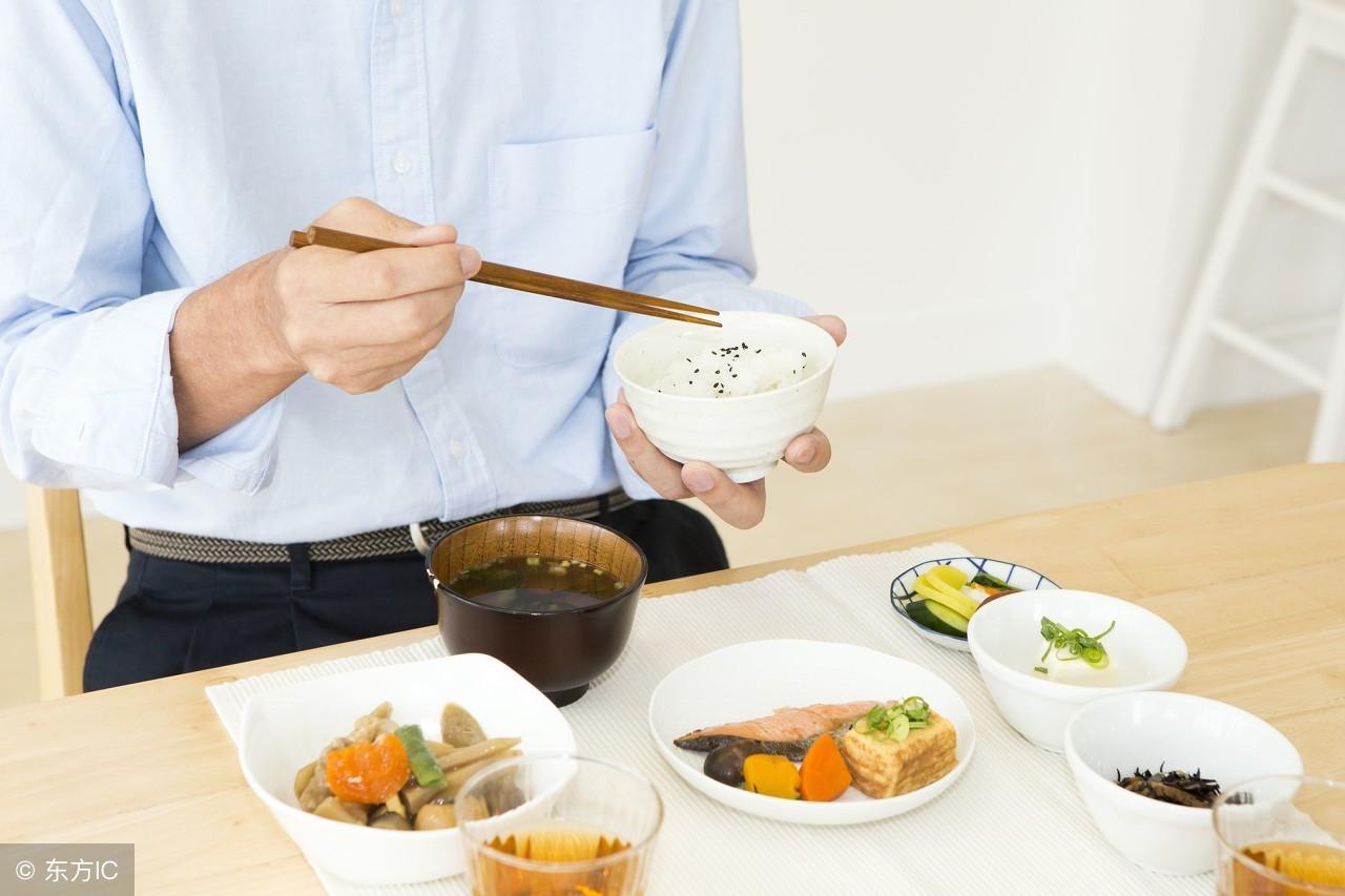 节食与健康饮食的平衡选择之道